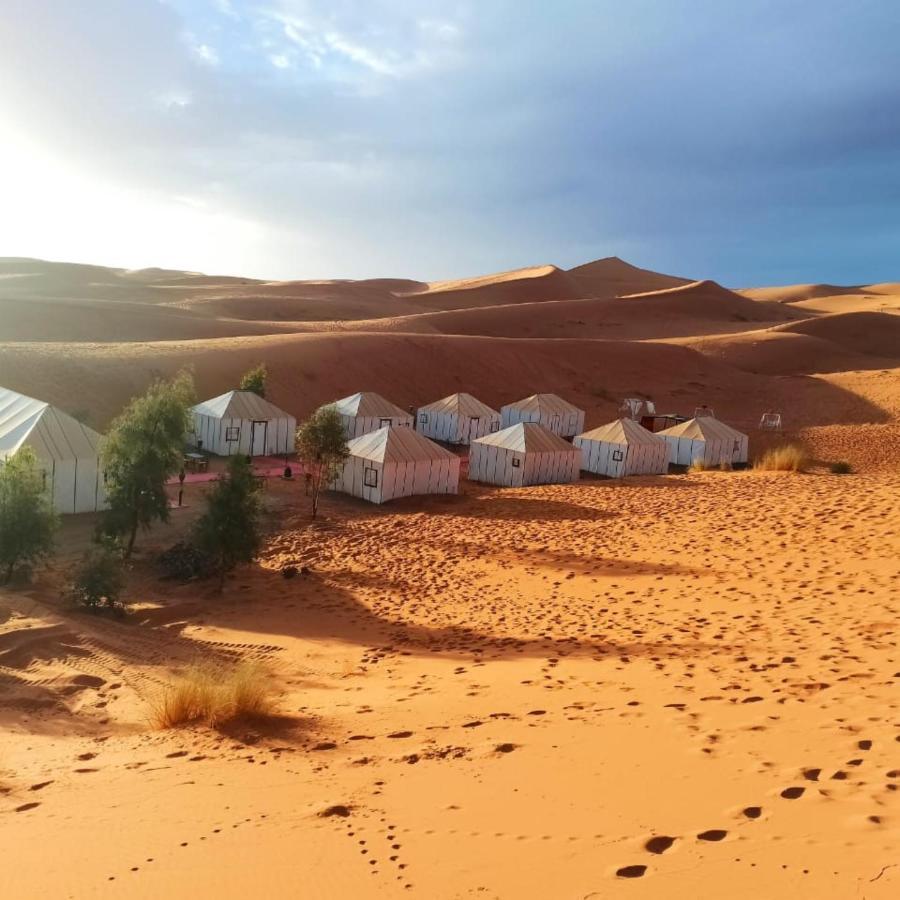 Magic Luxury Camp Hotel Мерцуга Екстериор снимка